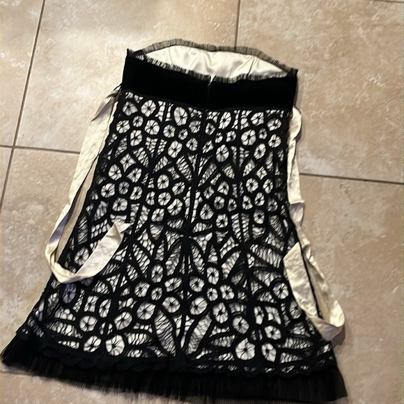 🍓 Betsey Johnson Sz 6 eyelet lace detail sleeveless satin velvet dress - Picture 7 of 12